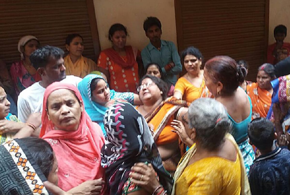 Elderly couple died to fire breaks in home at new delhi