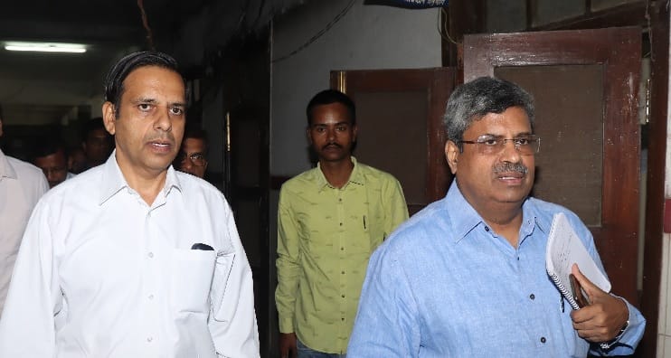 एचओडी और एसोसिएट प्रोफेसर को नोटिस, नर्स सस्पेंड