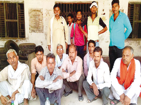 Truck driver and teacher's death in road accidents