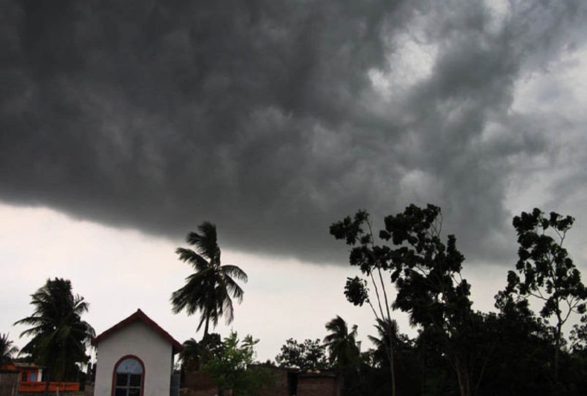 powerful Cyclone Fani today reached in up