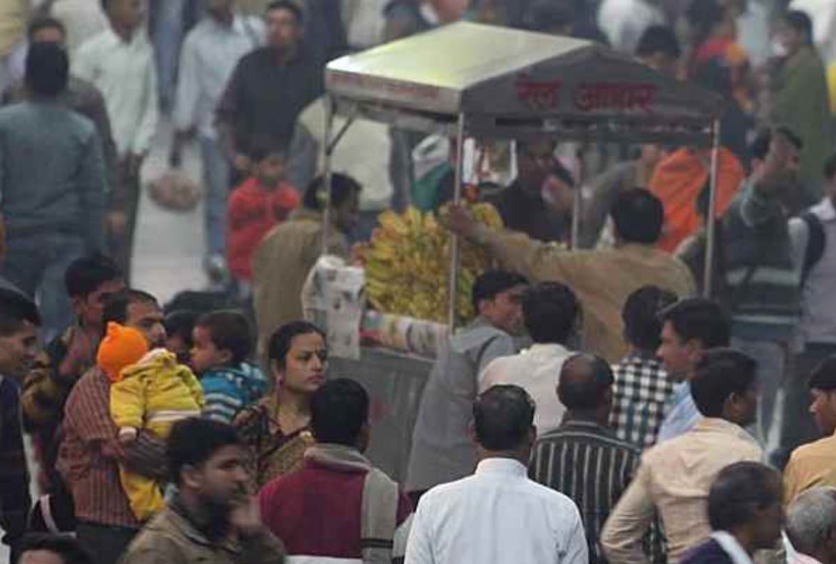 insult of railway on social media due to late running of trains