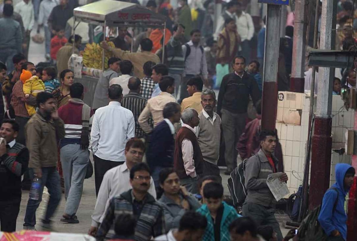 insult of railway on social media due to late running of trains