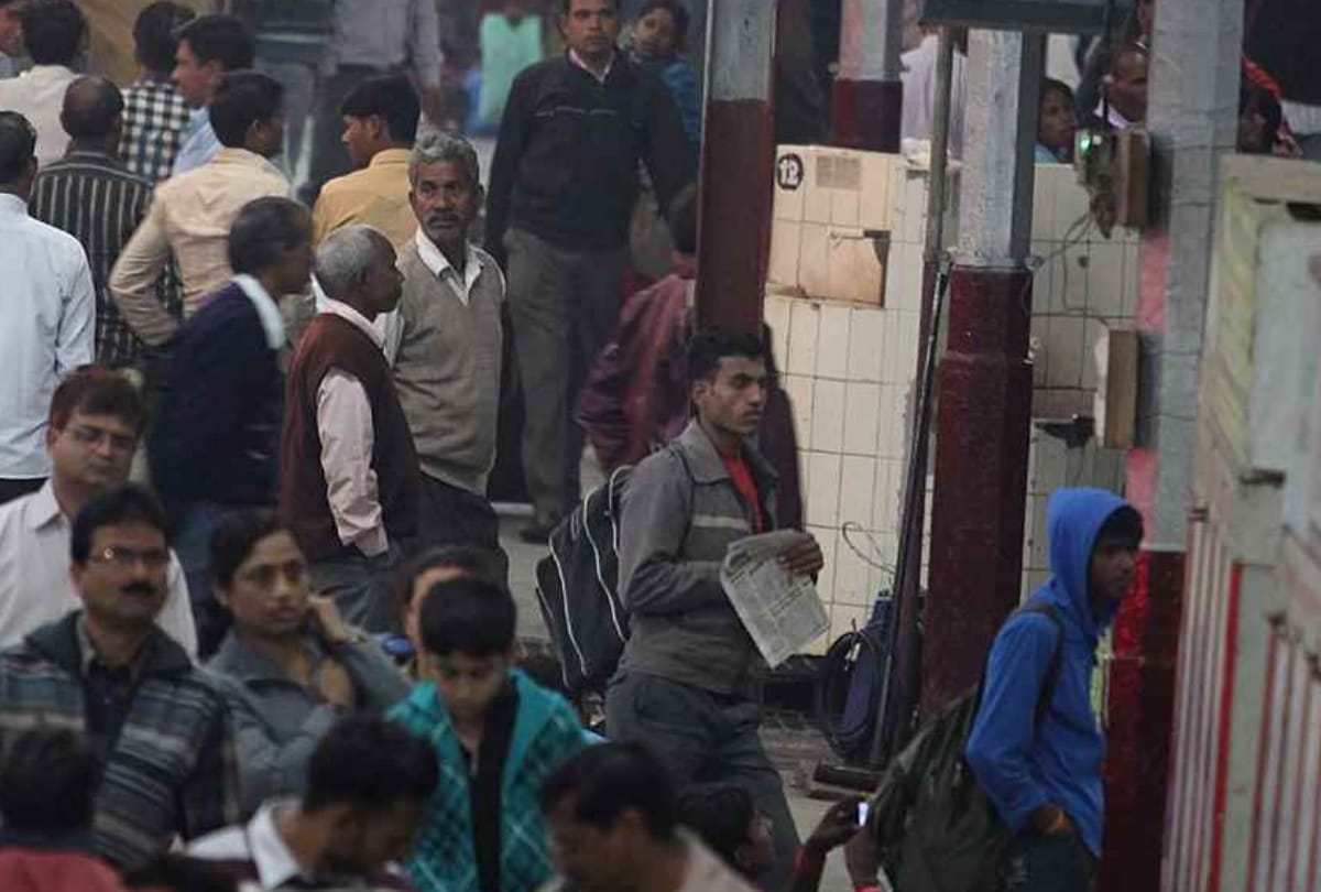 insult of railway on social media due to late running of trains