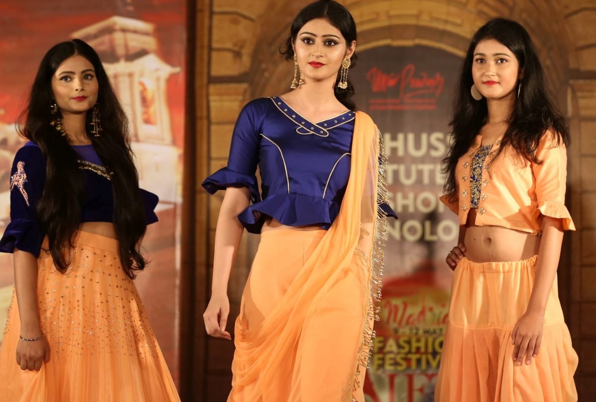 fashion show organised in lucknow by asma hussain fashion technology