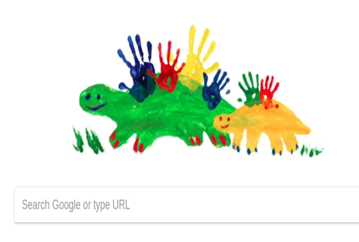 Google creates doodle On the occasion of Mothers day 