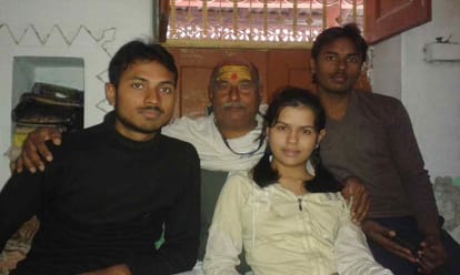 Father play role of mother in children life 