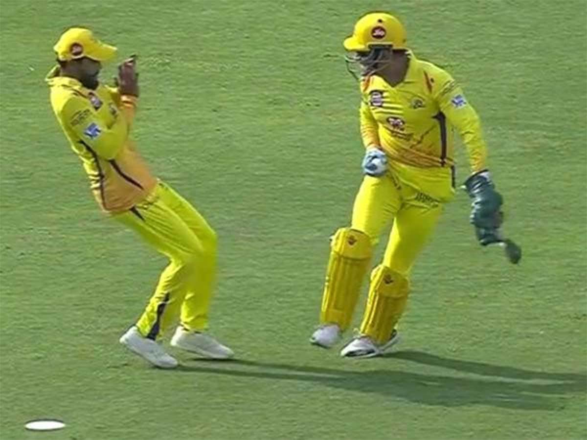 ms dhoni says virat kohli is a good captain