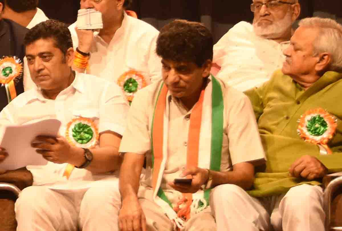 congress party meeting in kanpur