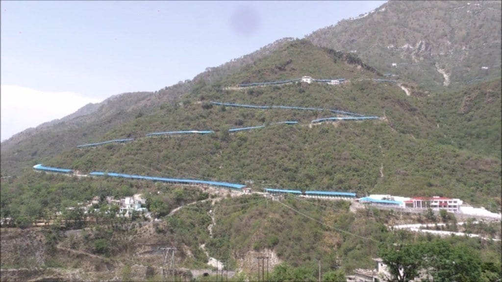 tarakoat marg open in shri mata vaishno devi katra jammu and kashmir