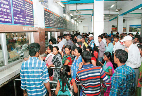 Tatkal ticket booking new idea become rule in dehradun