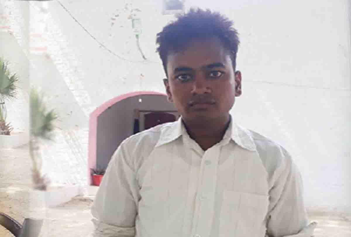 youngman came to get marry with five men