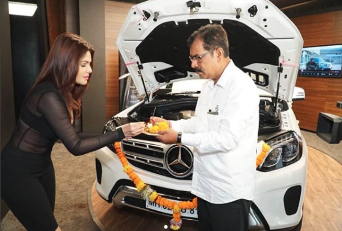 sheryln chopra bought new car cost of 87 lakh
