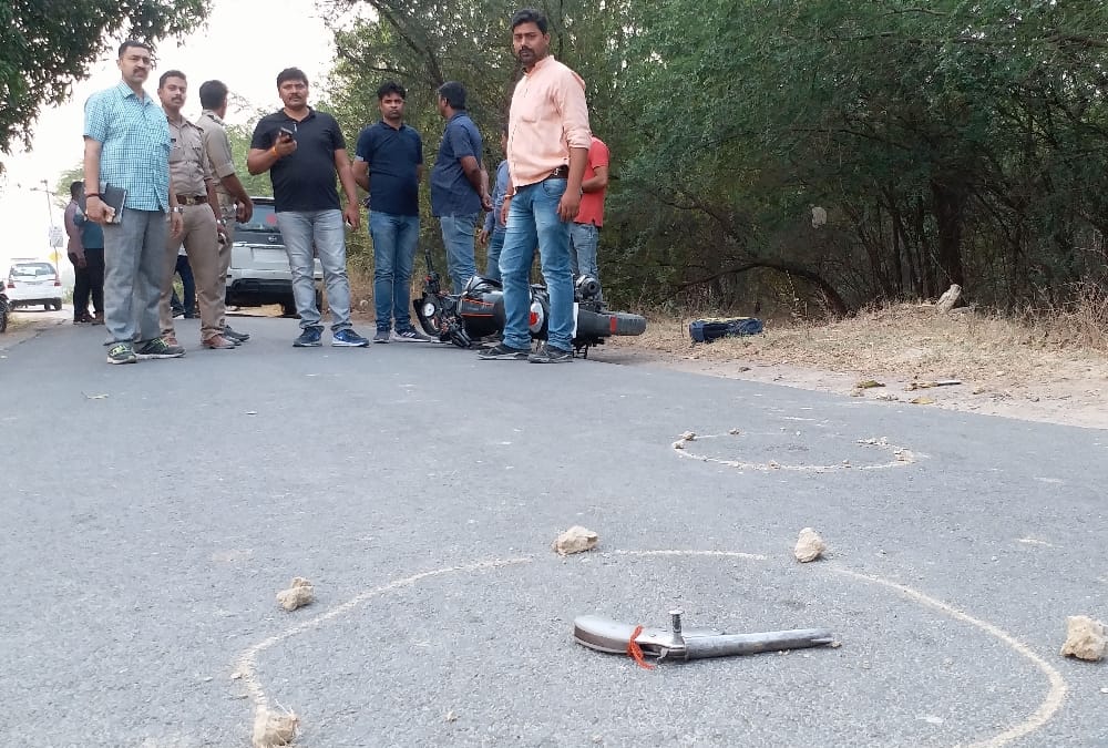  police encounter in krishna nagar in lucknow.