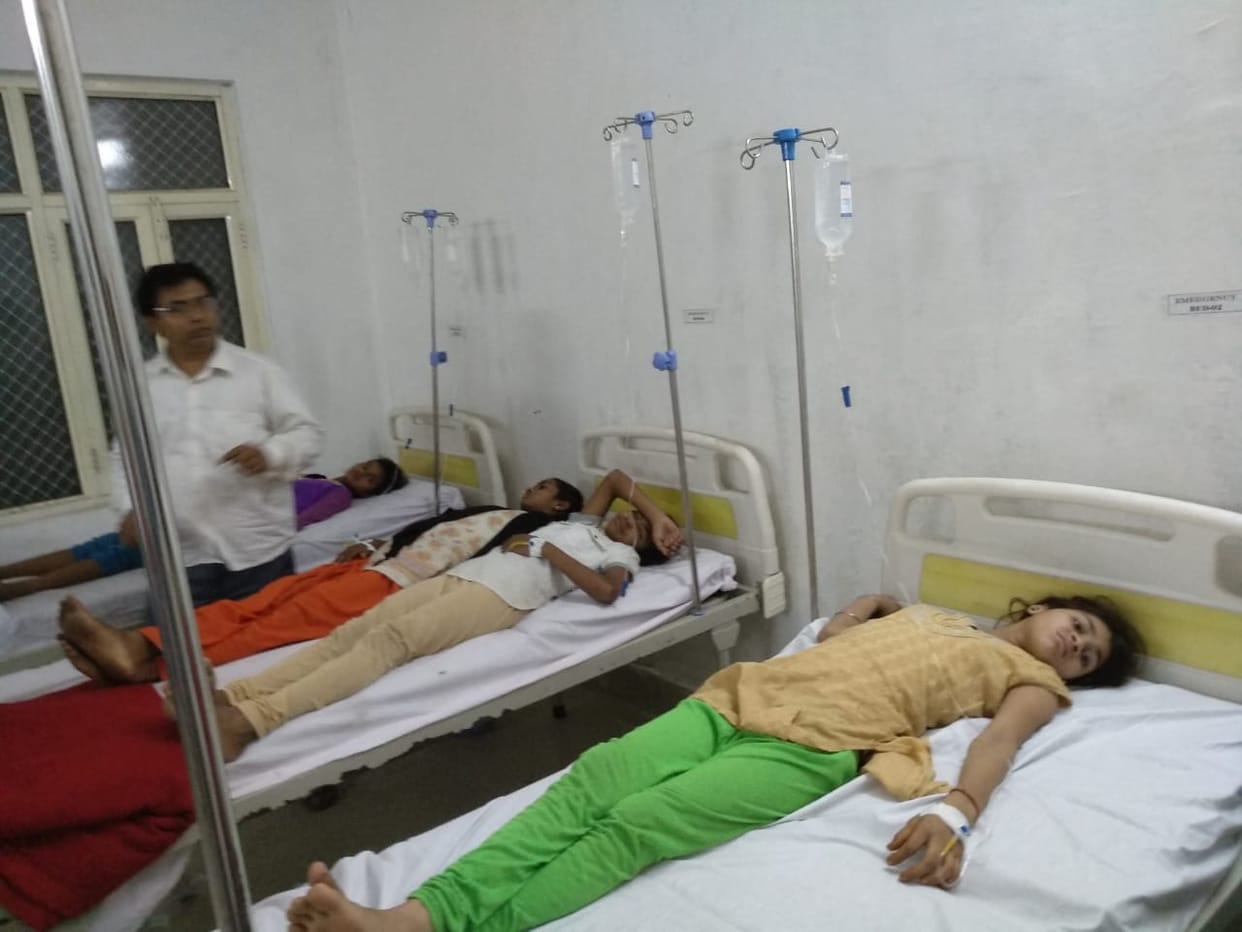 26 girl students hospitalized due to food poisoning before yogi adityanath kasganj visits