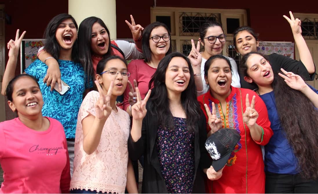 CBSE 10th Board Exam Result Twitter Reaction ON Toppers And Students