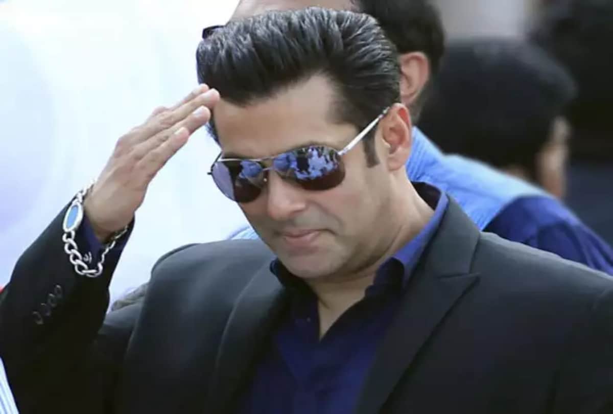 why vhp associates announces reward of rs 2 lakh for beating salman khan here is the truth