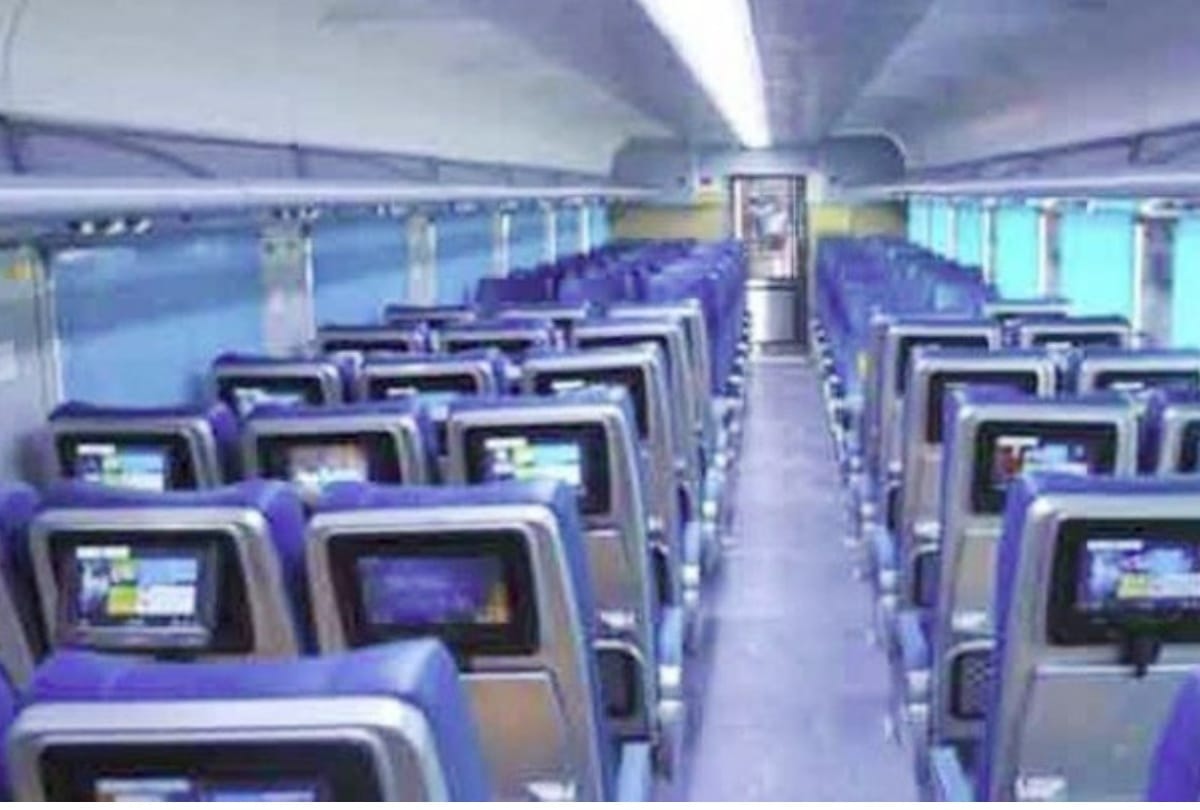 passengers will get facilities like aeroplane in shatabdi express