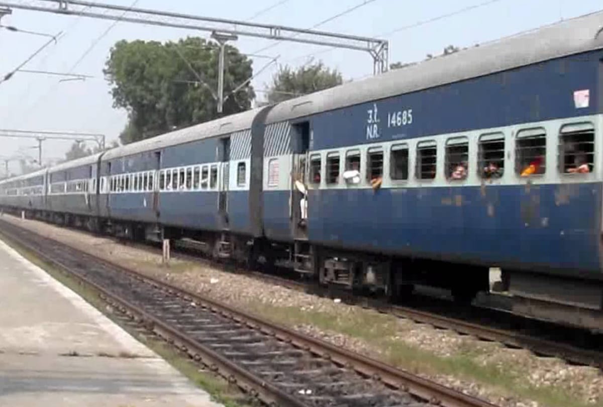 platform of lucknow mail and ac express will change