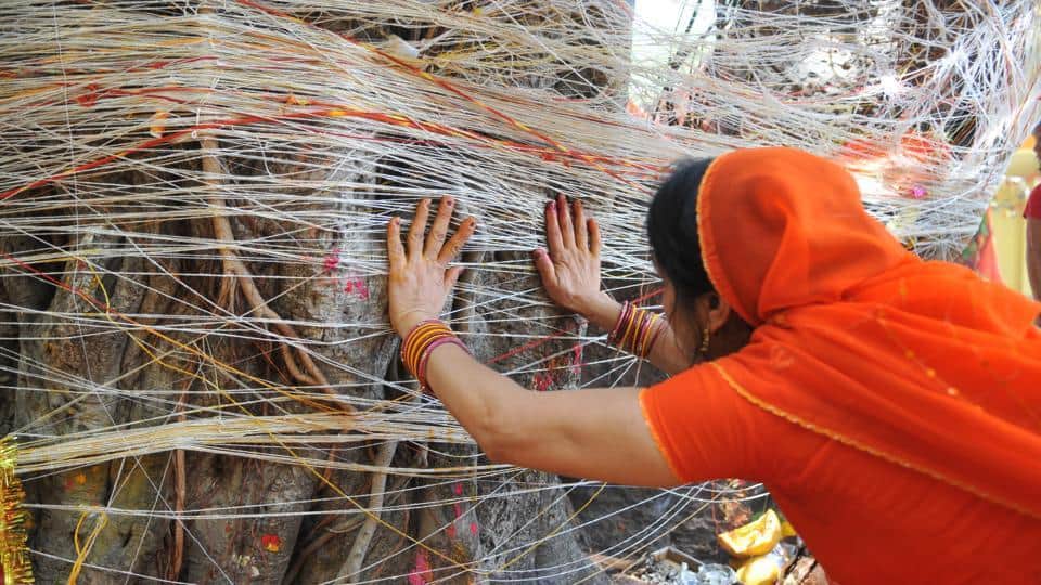 Vat savitri vrat 2018 auspicious timing for puja get fortune, Dehradun