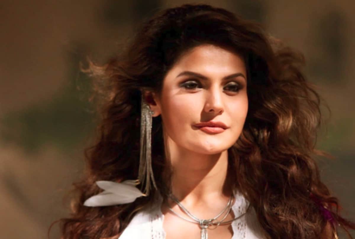 Bollywood actress Zareen Khan may entry in Salman Khan show Bigg Boss 13