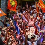 Karnataka:BJP celebrate victory, Party workers are cursing Congress by eating sweets