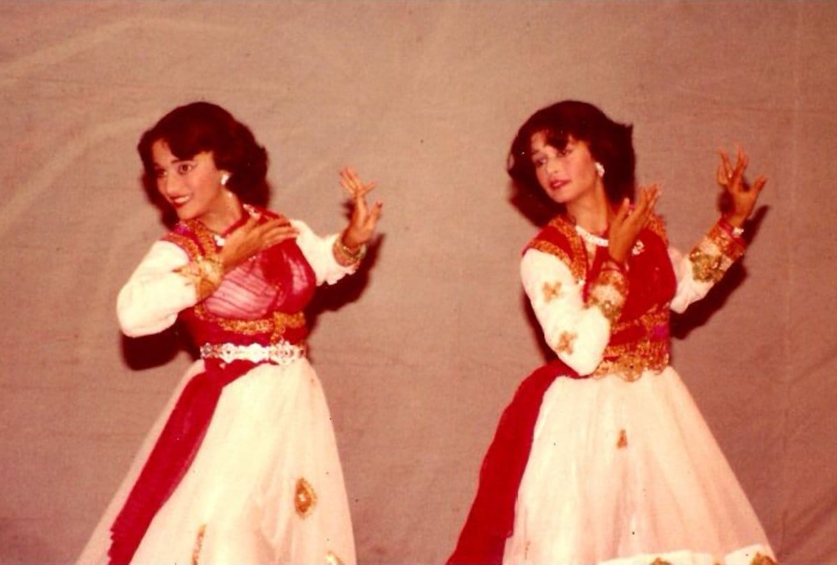 know about madhuri dixit sisters on her birthday