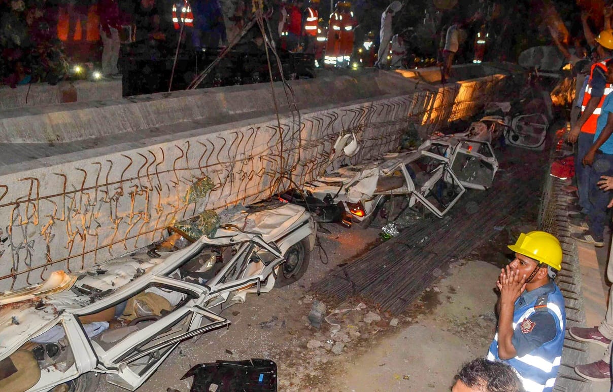 under construction overpass bridge collapse in varanasi, many people injured