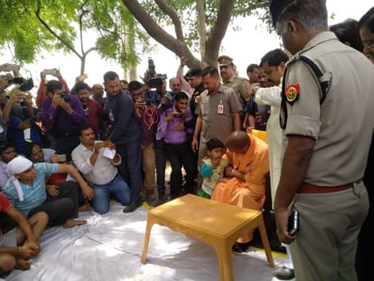 chief minister yogi adityanath visit in kasganj 