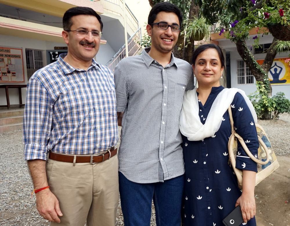 uttarakhand ig deepam seth son aryaman topper in CISCE result, dehradun news
