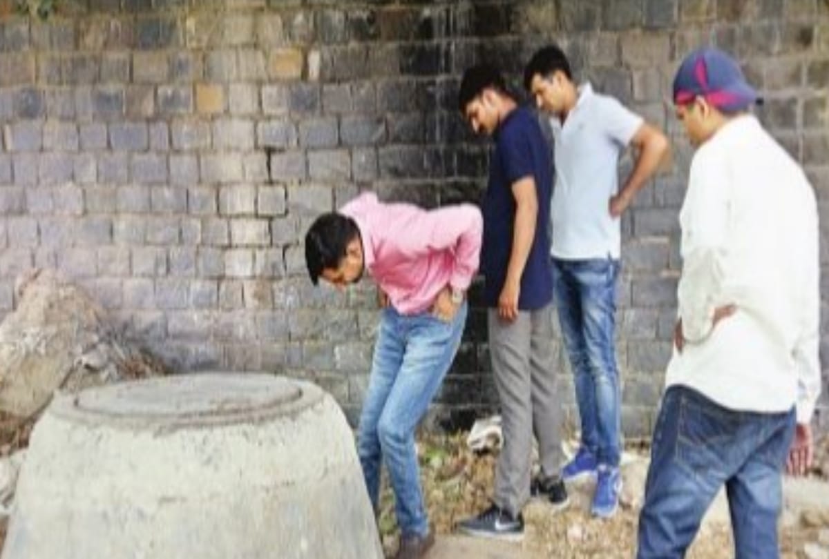police suspect gangrape of women in delhi whose naked dead body found in park