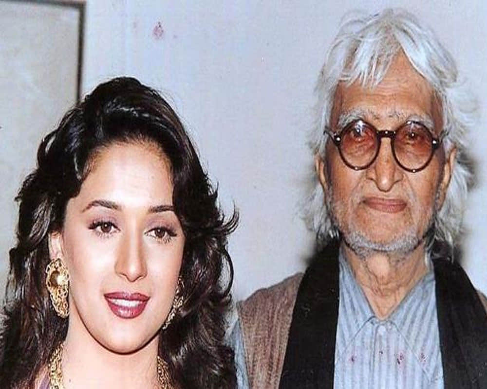 Rare unseen pictures of birthday girl madhuri dixit