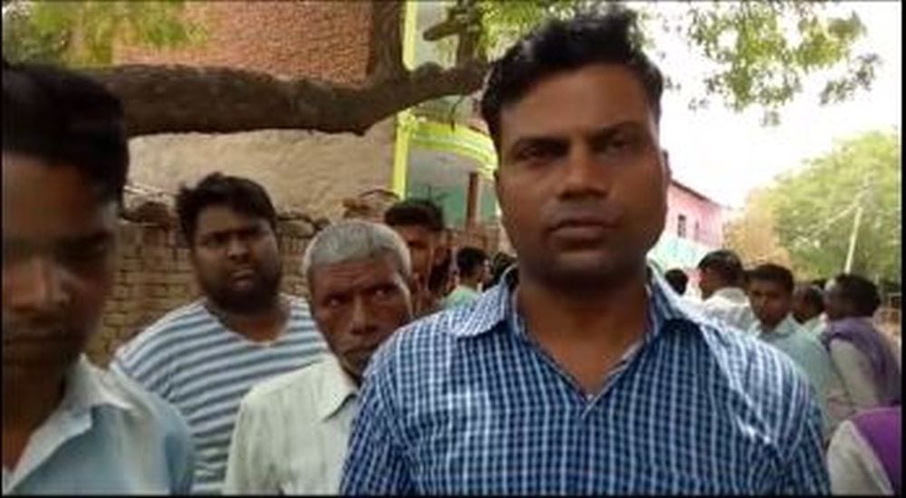 devendra singh martyr of agra on the border