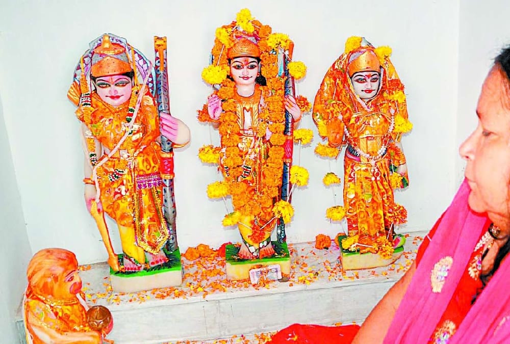 Uttar Pradesh women named her property to the monkey