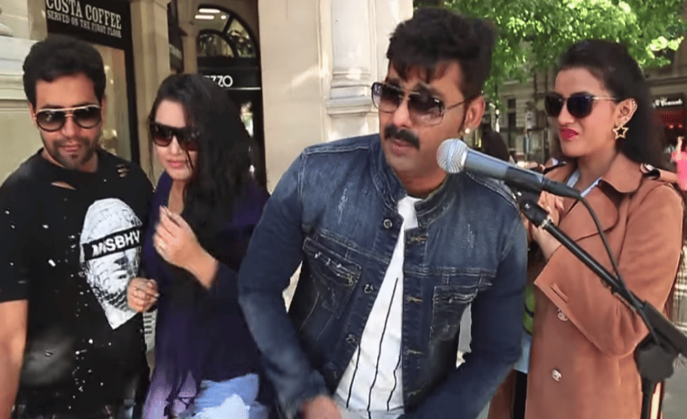 ‪Pawan Singh‬ sang lipstick song with Akshara Singh‬ Amrapali Dubey‬ and Dinesh Lal Yadav in london