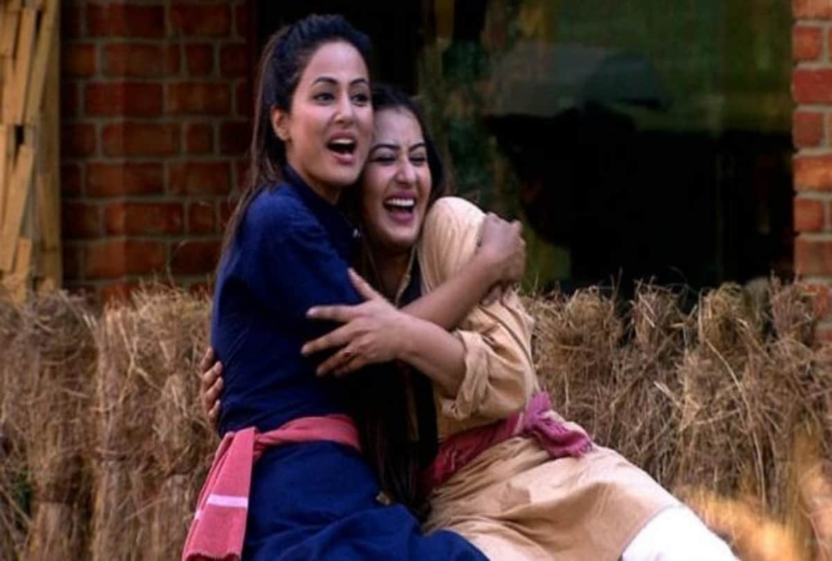 Bigg boss 11 winner Shilpa shinde unexpected tweet for Hina khan