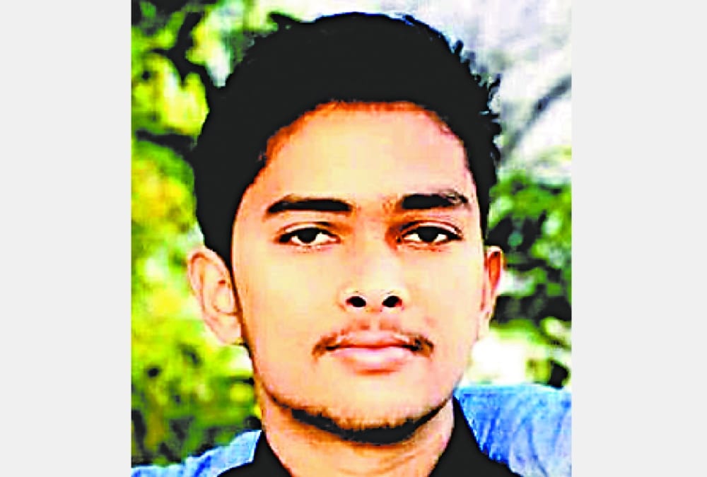yashwant of gonda becomes school topper who lost his parents few days ago.