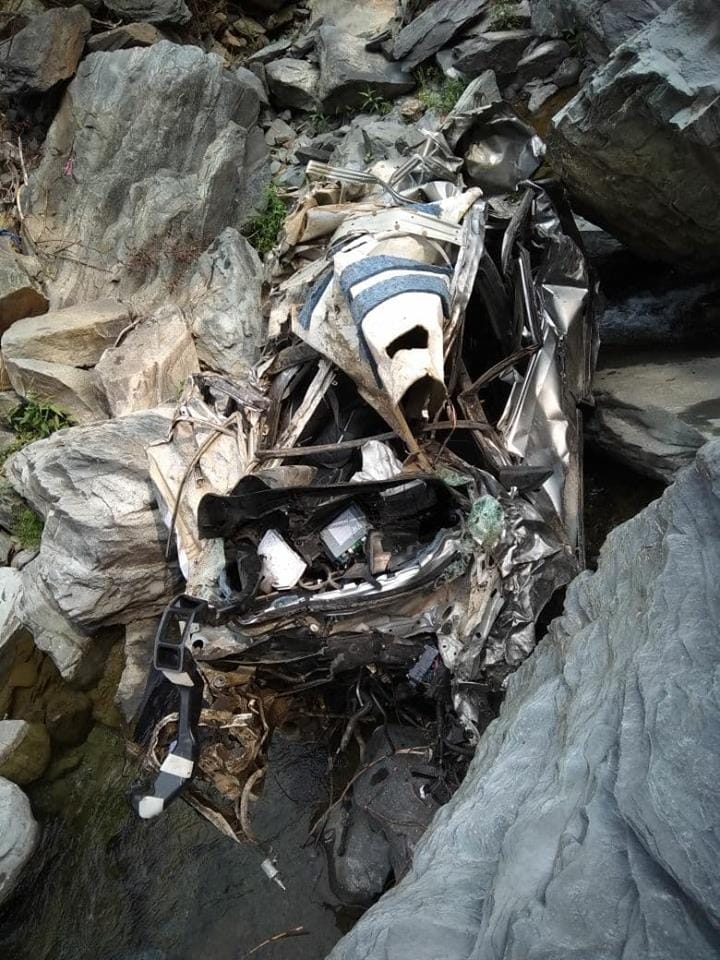 Accident in pauri one family three people killed photos