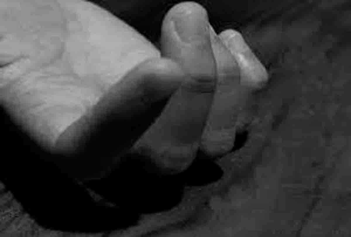 Lover couple committed suicide in fatehpur