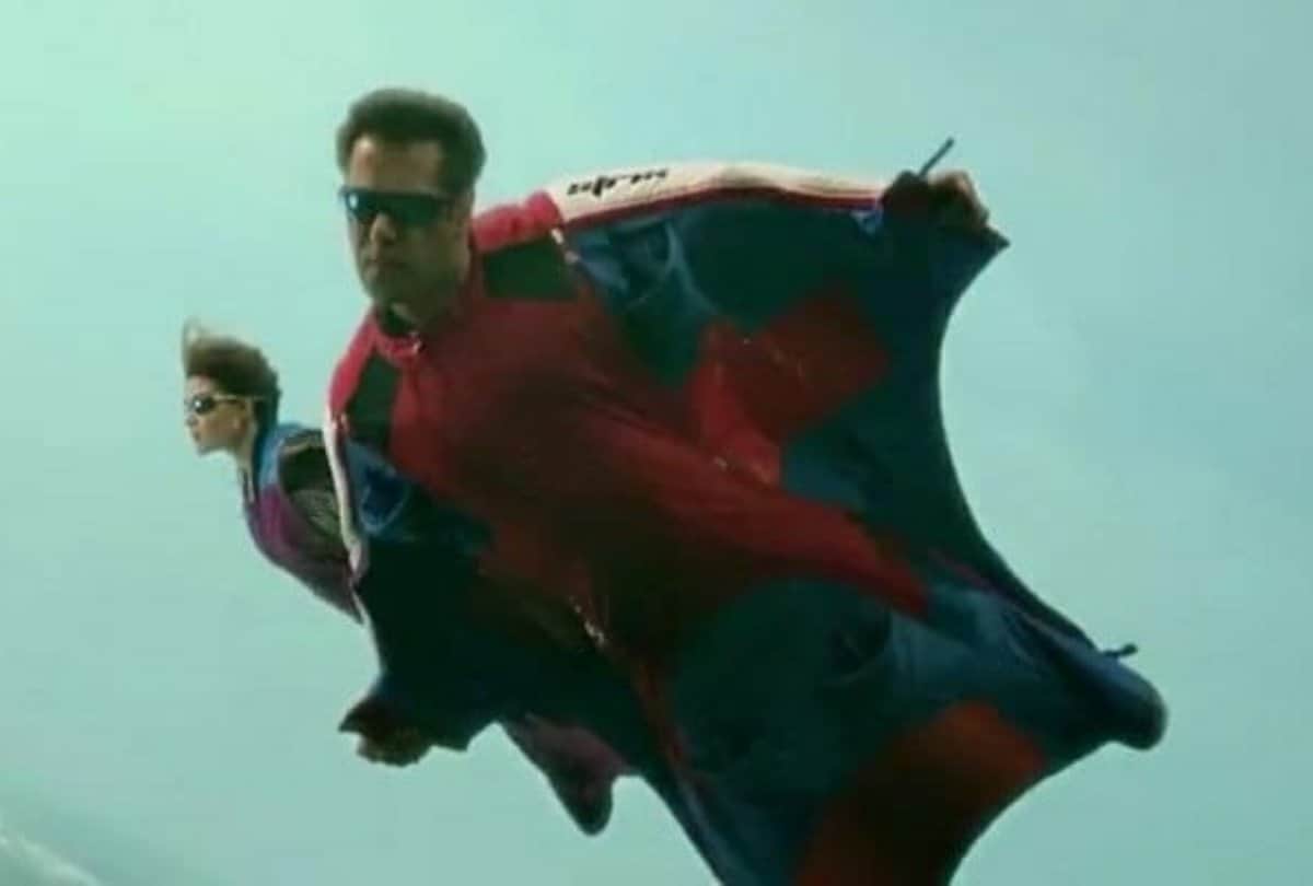 salman khan rejected the film race 3 two years ago