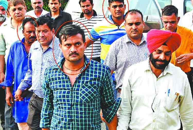 chandigarh police sub incpector sewa singh arrested in bribe case