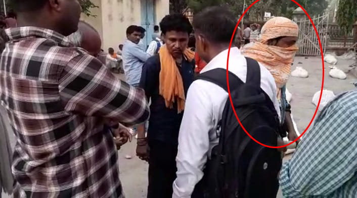 Varanasi flyover collapse people claim of bribe for postmortem