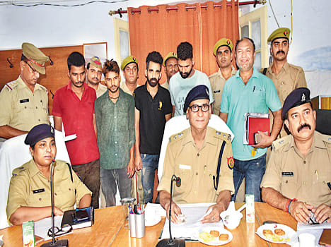 4 members of wehicle thief gang arrested