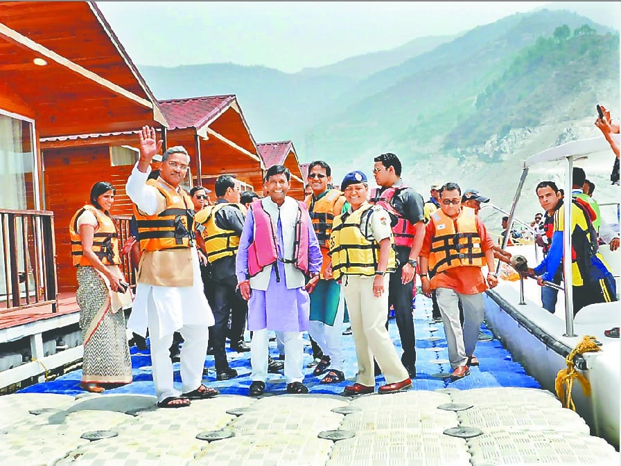 Uttarakhand cabinet meeting 2018 in tehri lake important decision