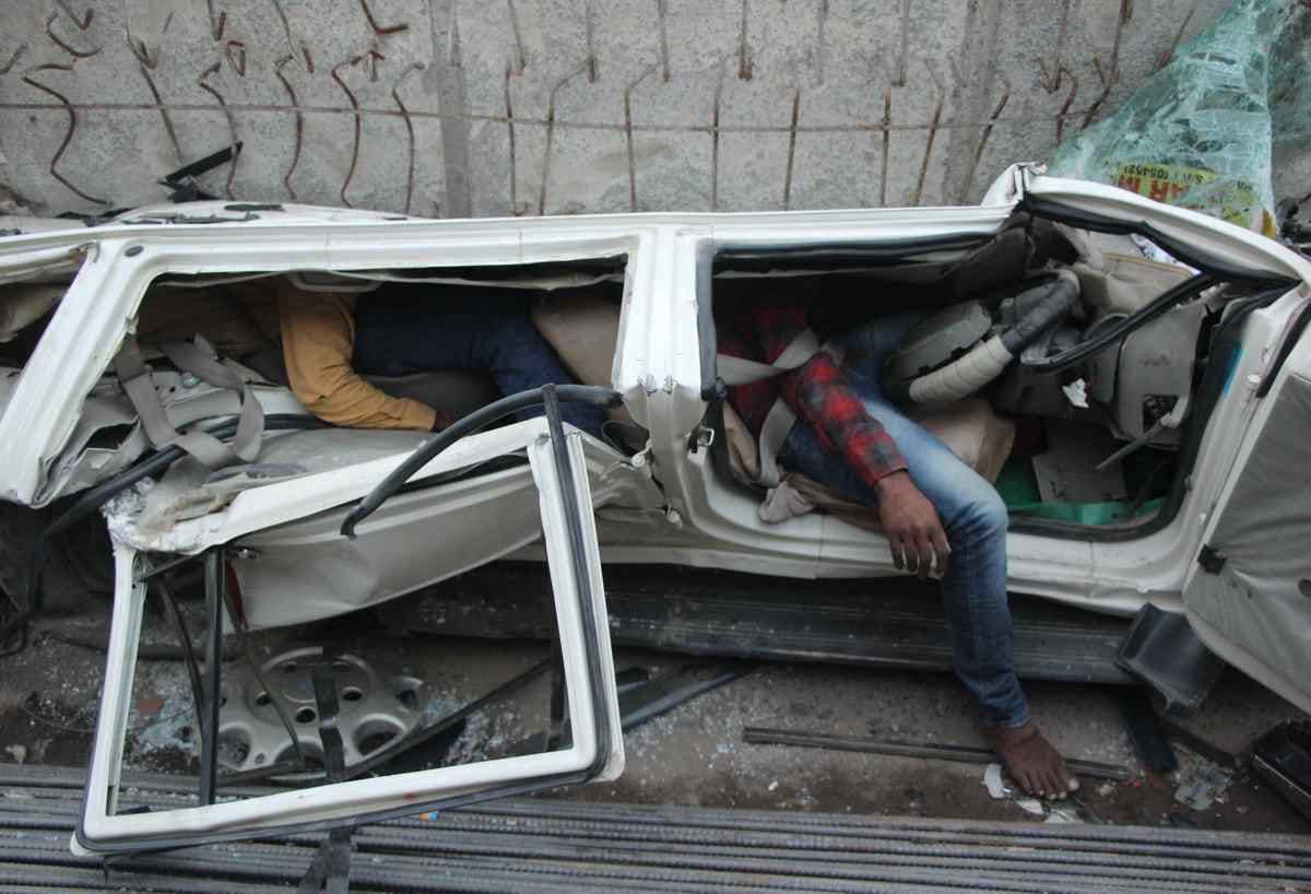 Varanasi flyover collapse get all information in just one click