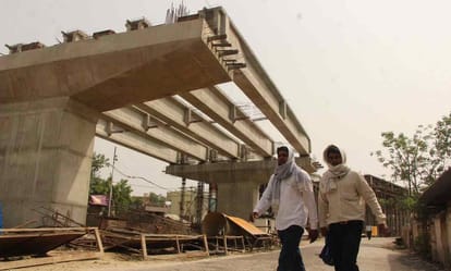 Varanasi flyover collapse three injured people treatment over