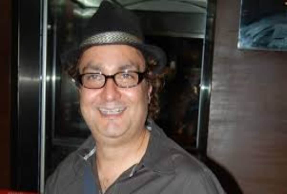 Actor Vinay Pathak says Pakistan is the Only Country Where Indians are Treated Special Care 