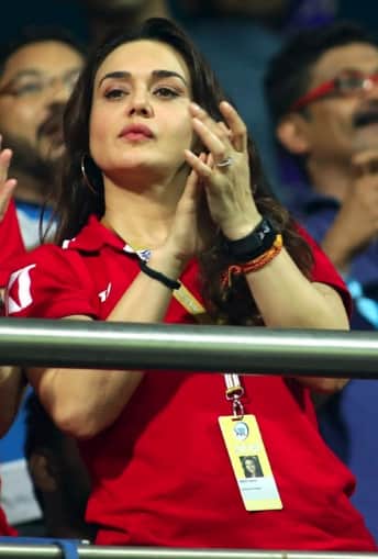 preity zinta mood swing in ipl 2018 kxip