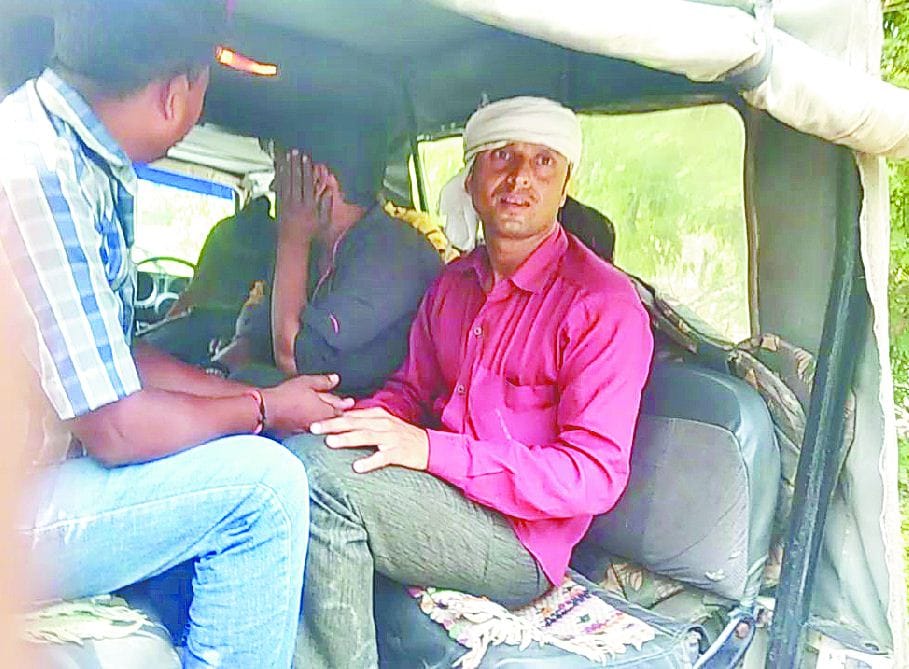 police raid at hotel fatehpur sikari