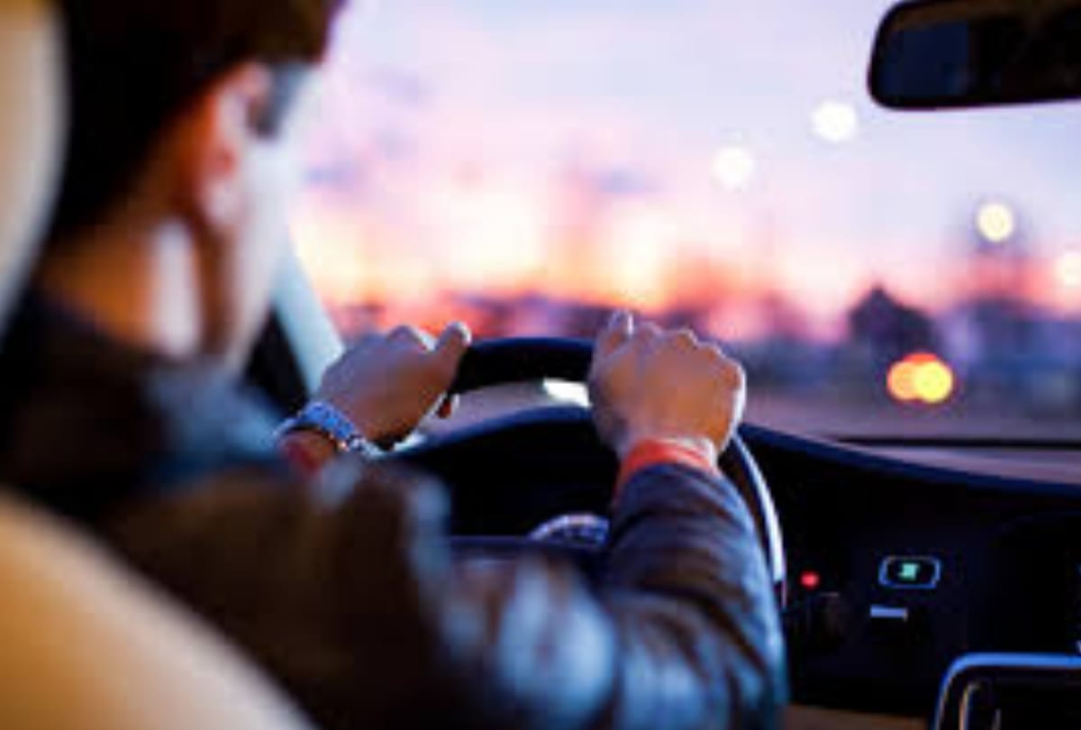cab driver looted passenger and shotgun in gurugram