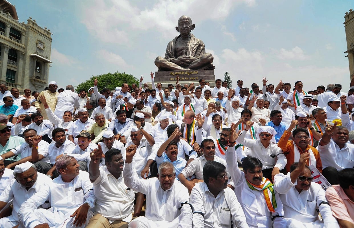 Yeddyurappa sworn as chief minister of karnatka and rahul gandhi call it mockery of Constitution